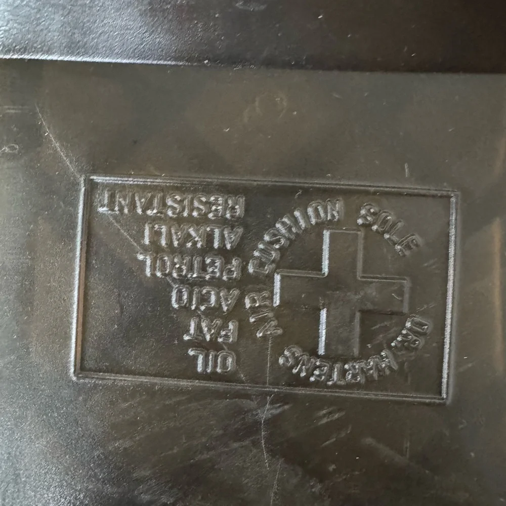 Dr Martens • Jadon Faux Fur Lined Platform Boots brown Abruzzo leather 8 - Picture 12 of 12